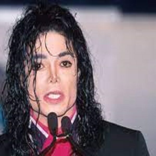 Michael Jackson : la famille du chanteur demande la restitution d'1 million de dollars de biens qui auraient été dérobés chez lui