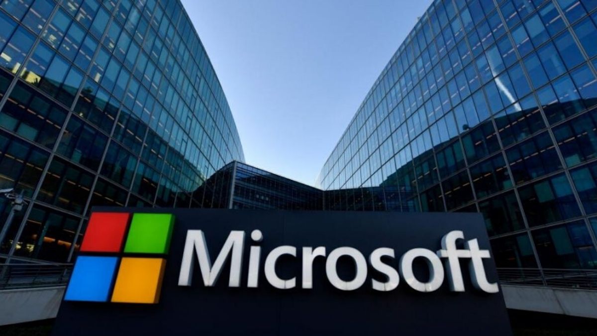 Microsoft ébranlée par un nouveau scandale  un cadre accusé de regarder du porno devant des...