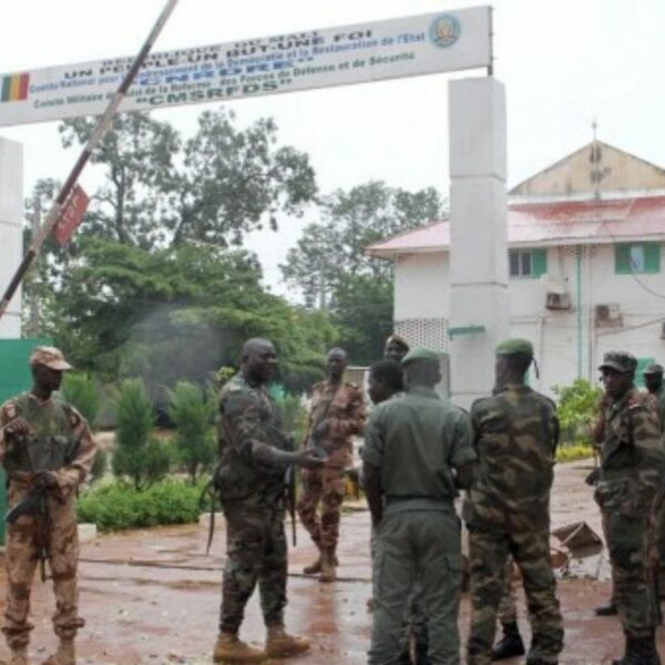 Mali des tirs et des explosions entendus sur la base militaire de Kati où réside Assimi Goïta