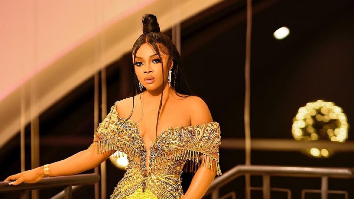 Toke Makinwa pleure encore la mort de sa sœur : "Cela ne devient pas plus facile"