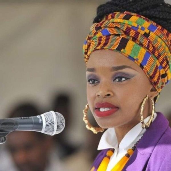 Zoleka Mandela Je suis en train de mourir... ; coup dur pour la petite fille de Nelson Mandela