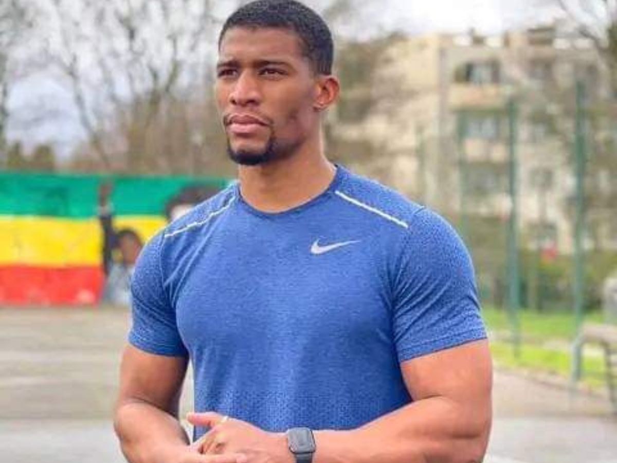 Abou Diaby Télé Réalité Origine Elisabeth Babe la "pétrolière" : voici enfin le vrai visage voilée de  l'ex-femme d'Abou Diaby le jour de leur mariage (photo) - L-FRII
