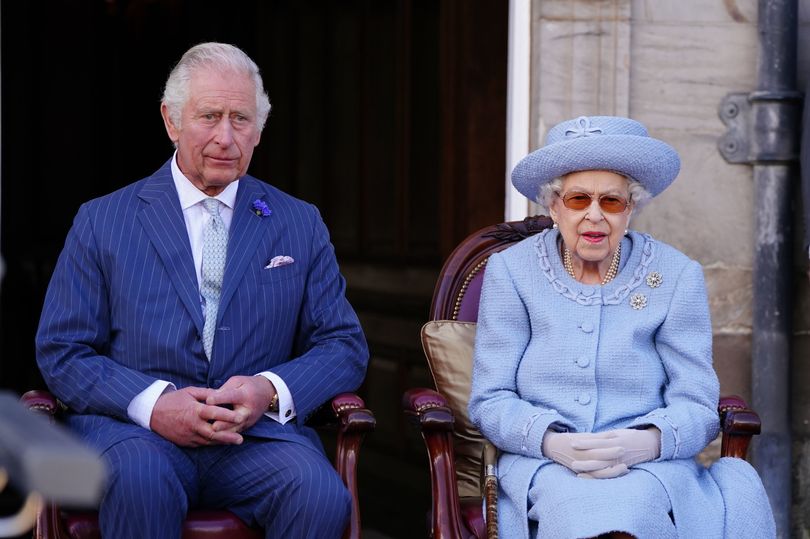 Décès d'Elizabeth II : voici le patrimoine colossal que la Reine lègue au futur roi Charles III