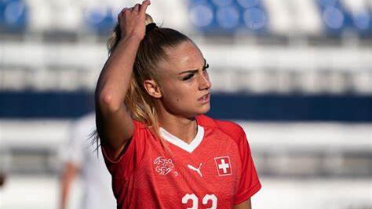 Qui est Alisha Lehmann, la footballeuse qui éblouit sur Instagram et célèbre ses buts comme Cristiano Ronaldo