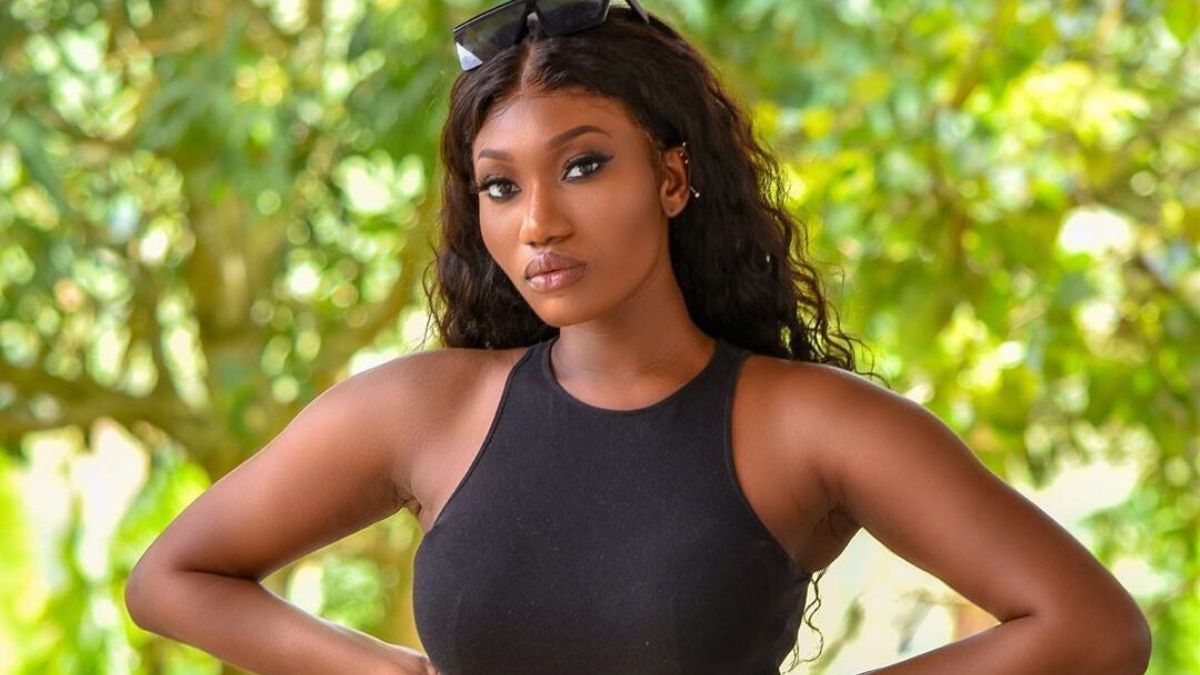 Wendy Shay : la police interrompt le spectacle de la chanteuse en Belgique