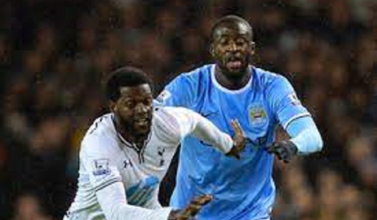 retrouvailles sympas Adebayor Yaya Touré