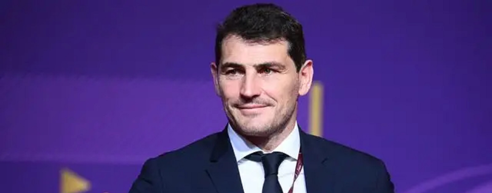 Après avoir affirmé qu'il est gay, Iker Casillas supprime son tweet et dénonce un piratage