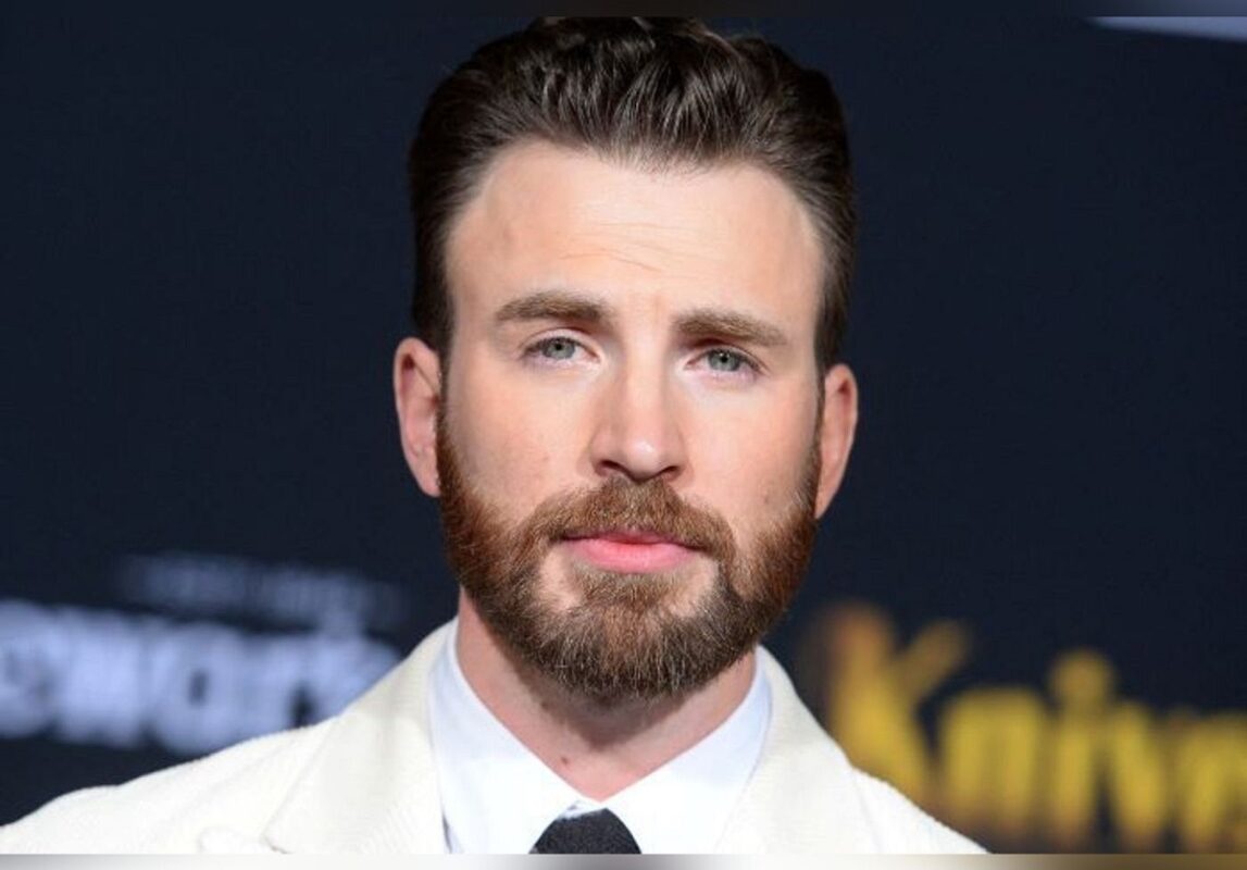 Chris Evans l'acteur désigné l'Homme vivant le plus sexy de l'année 2022