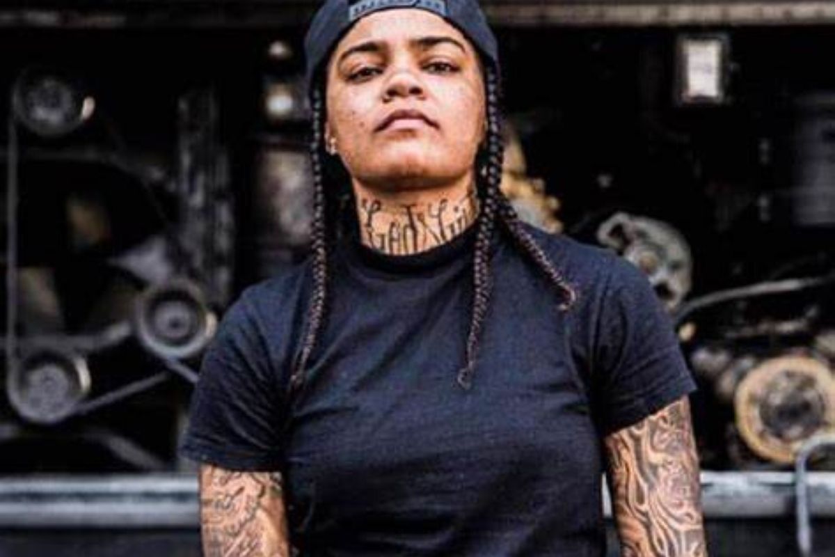 Young MA est-elle enceinte  Une folle rumeur surprend les fans de la rappeuse (photo)