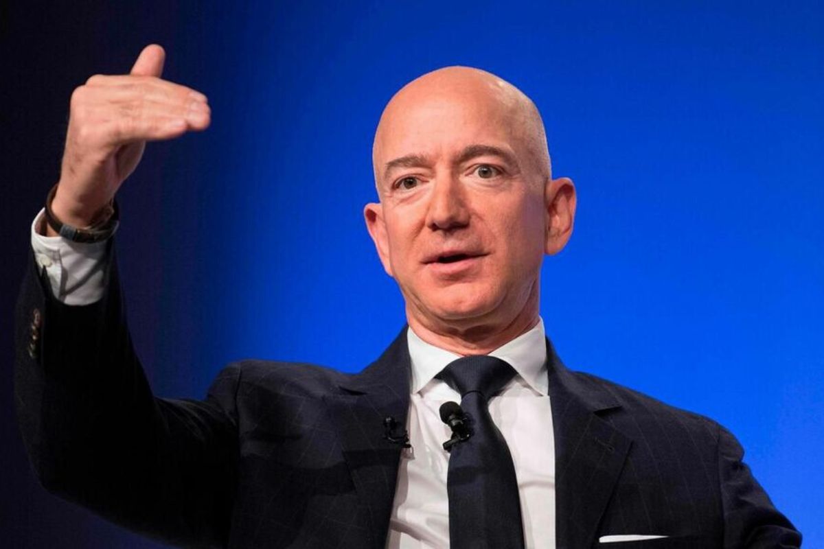 Jeff Bezos 2e ; voici le pire patron du monde qui a Viré près de 800 personnes en moins de 30 secondes