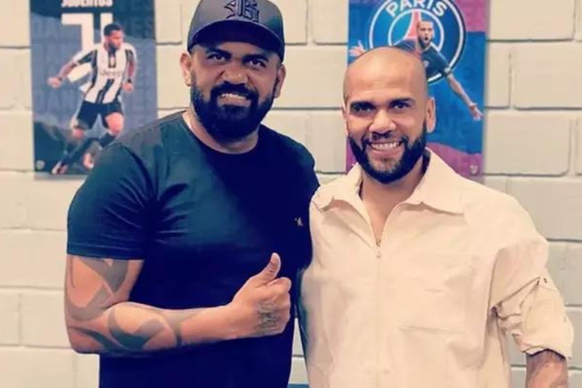 Dani Alves prison agression s3xuelle réaction frère