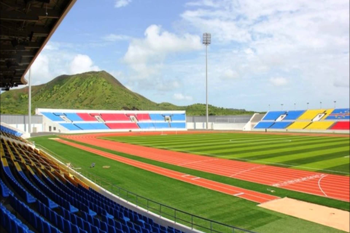 pays rebaptise stade Pelé