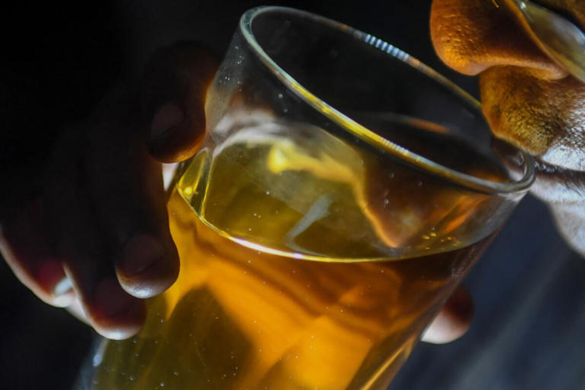 Plusieurs personnes décédées après avoir bu de l'alcool frelaté dans ce pays