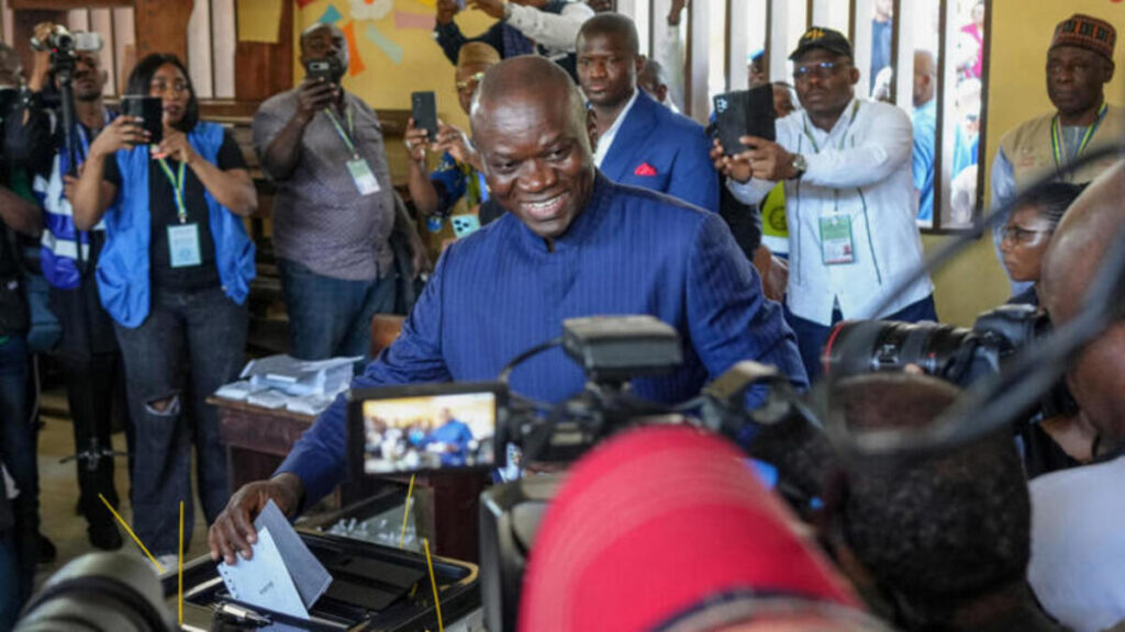 "Dieu n'abandonne pas son peuple", les premiers mots de Brice Oligui Nguema nouvellement élu