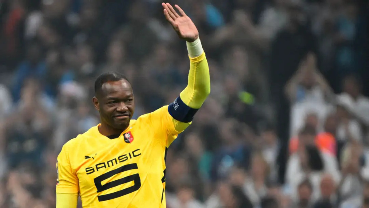 Steve Mandanda : son ancien club l'offre une belle surprise