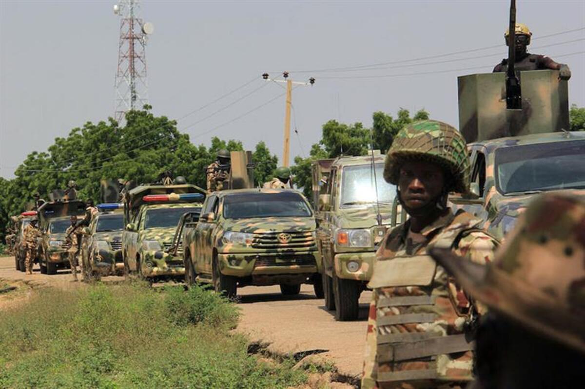 Des milliers de Nigérians ont fui leur domicile après une attaque par des hommes armés, qui a fait plusieurs dizaines de morts à la veille
