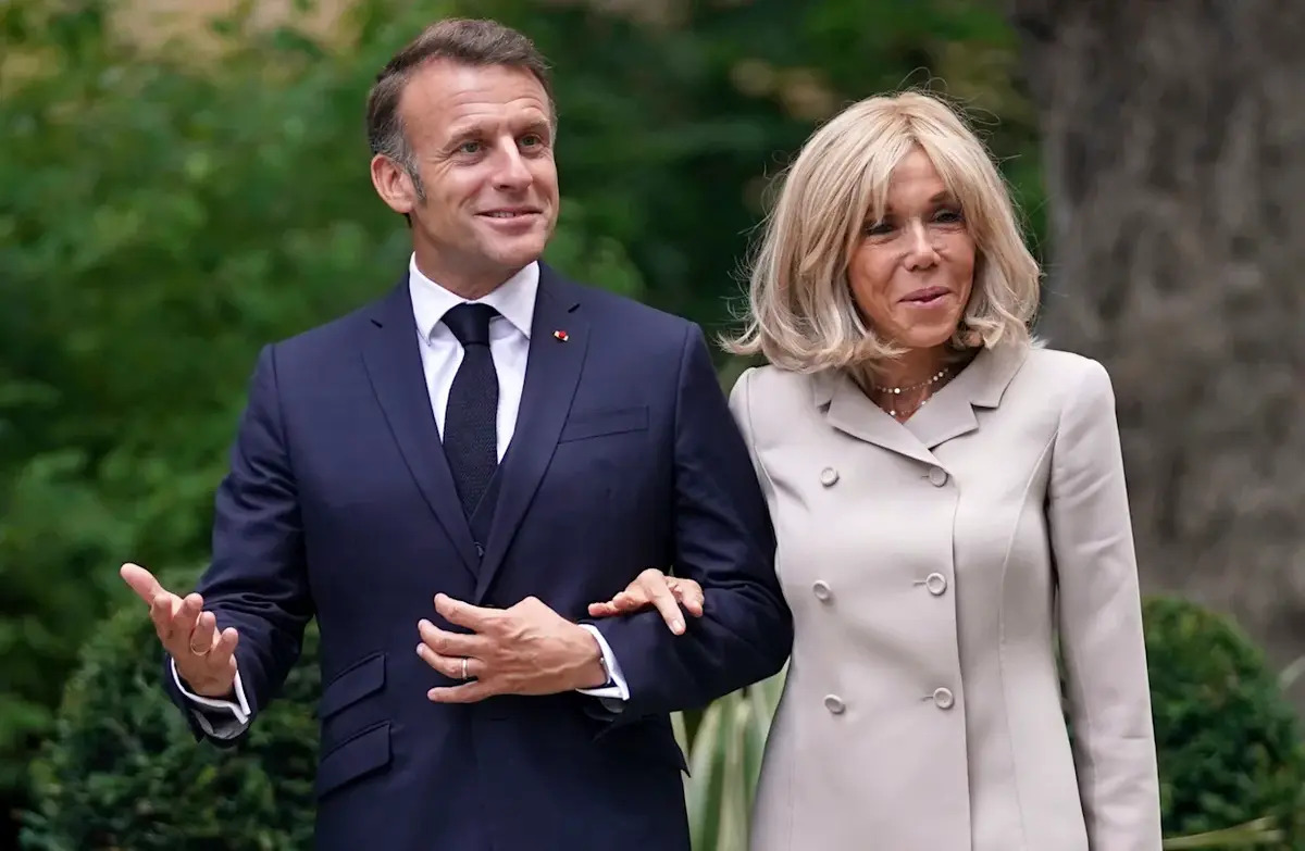 Emmanuel Macron : " Vous étiez plus forts avec l'Union européenne"