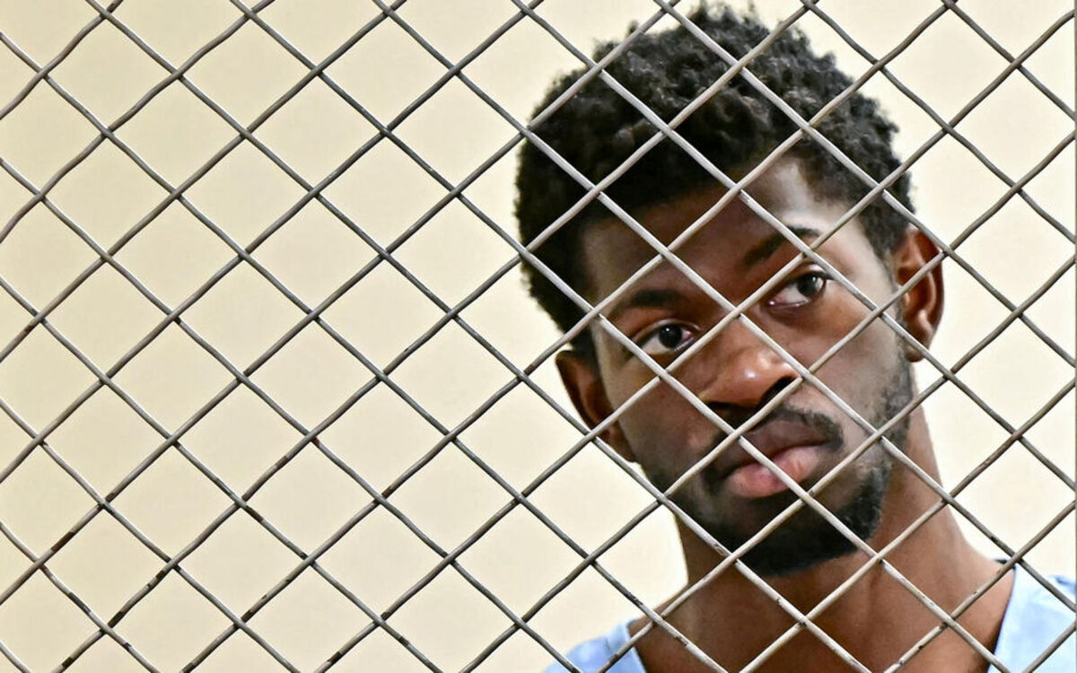 Lil Nas X : le rappeur déambule nu et fini dans les mailles de la police
