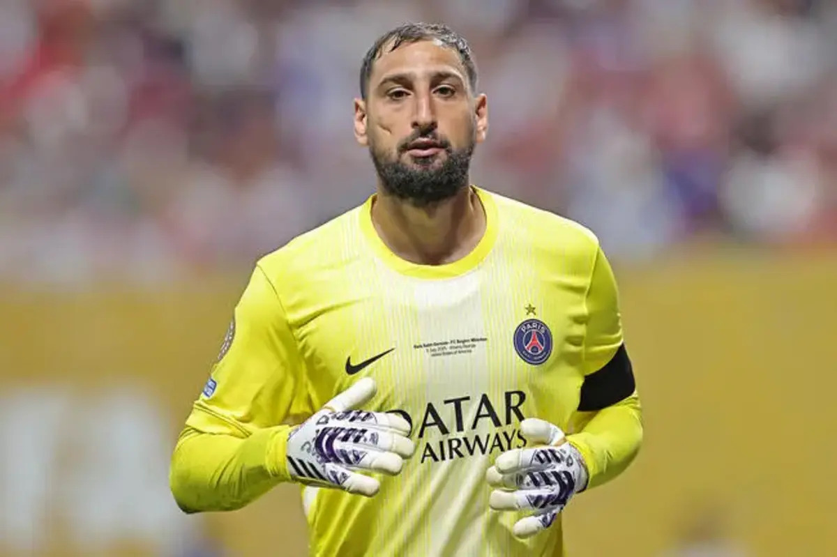 PSG : Donnarumma, un héros invité à prendre la porte