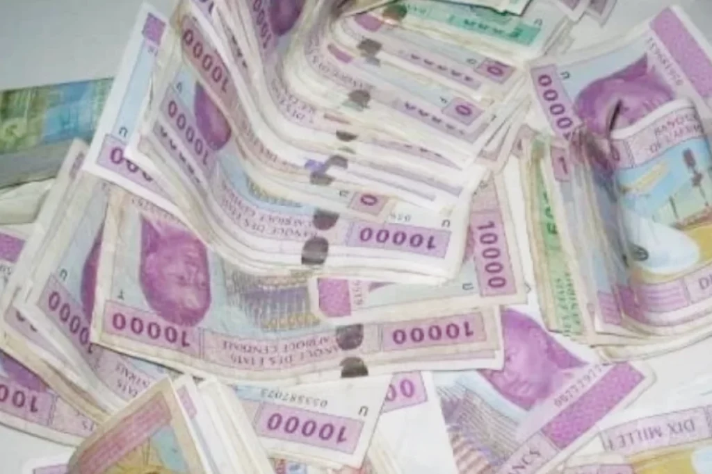 gabon gouvernement prime fonctionnaires