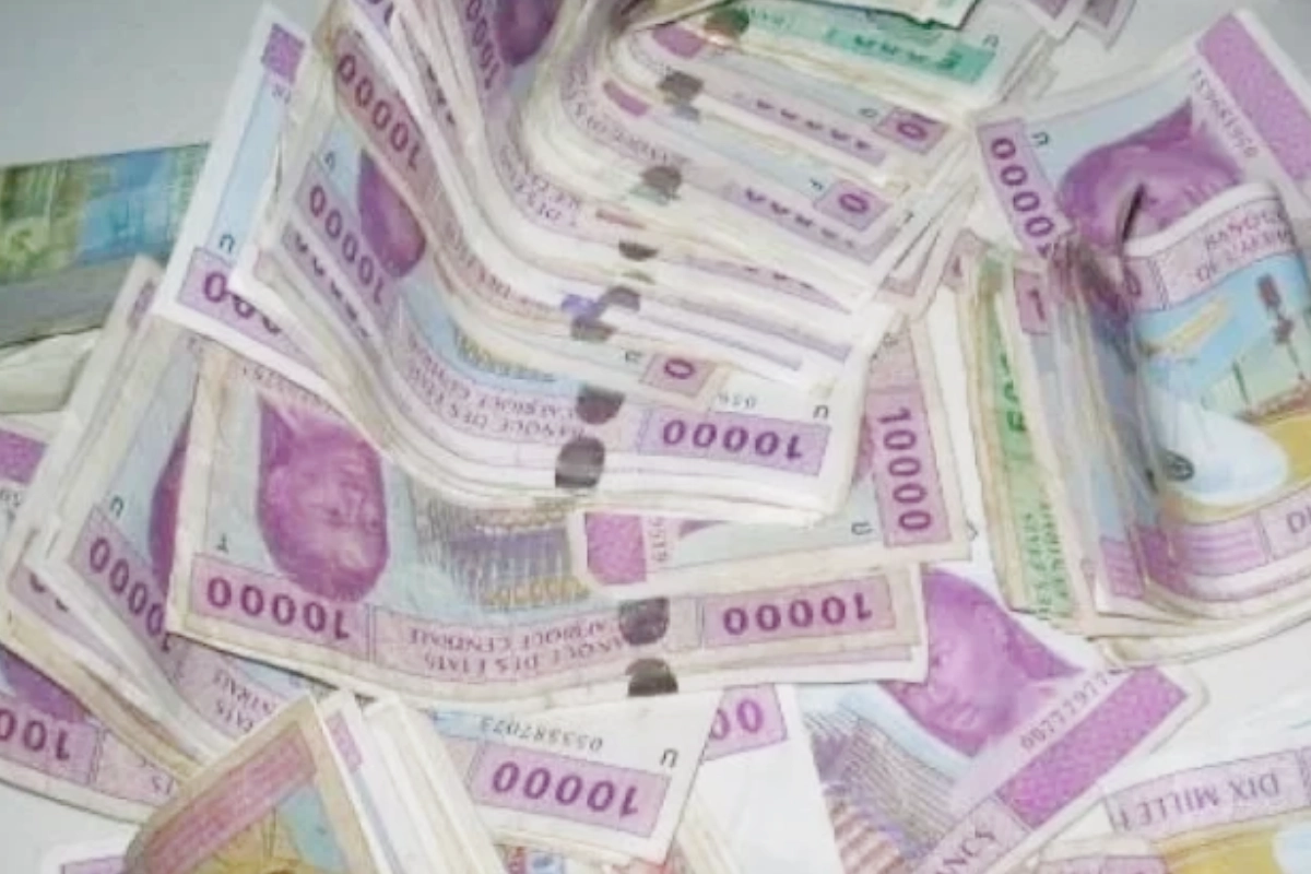 gabon gouvernement prime fonctionnaires