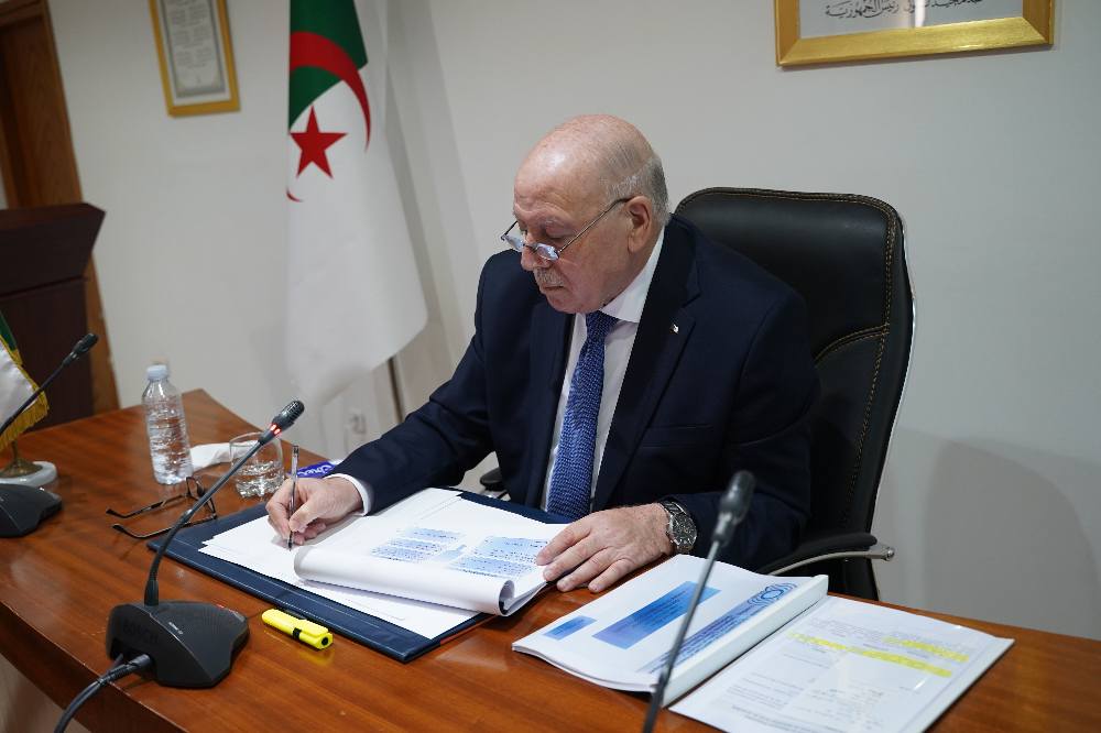 Algérie le ministre de l'Industrie veut propulser les firmes publiques