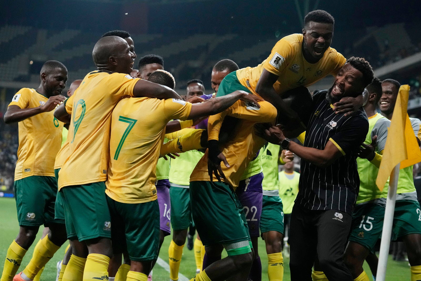Foot : incroyable! l'Afrique du Sud revient sur la scène mondiale après 15 ans d'absence