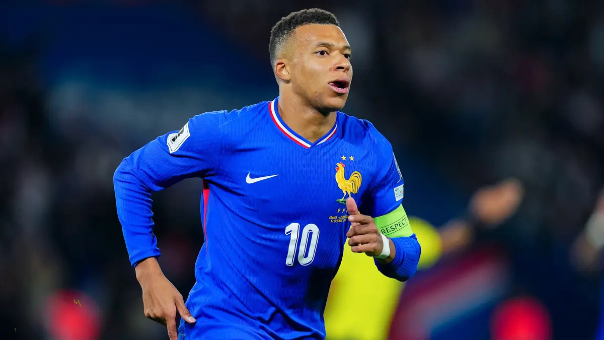 Kylian Mbappé se confie sur le rôle de capitaine et désigne ses modèles