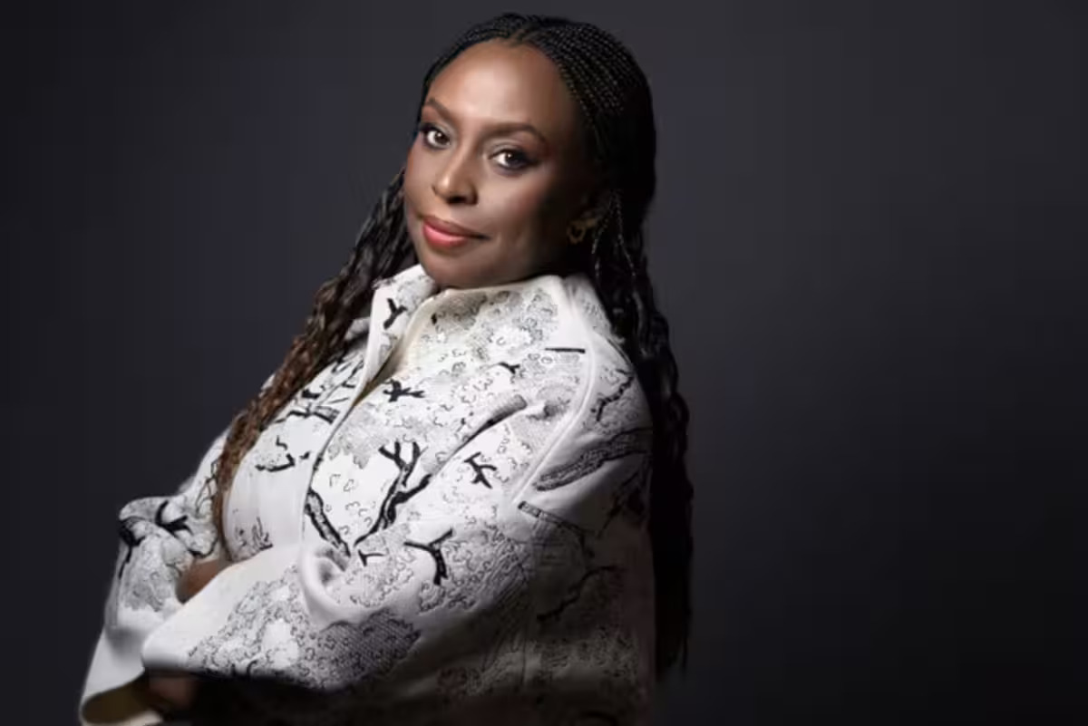 Nigeria : enquête ouverte après la mort à l'hôpital d'un fils de l'autrice Chimamanda Adichie