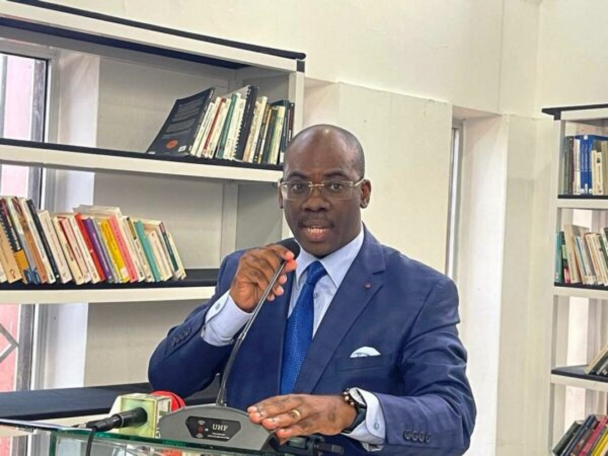 Gabon : les avocats Bongo attaquent le doctorat français du procureur Minang